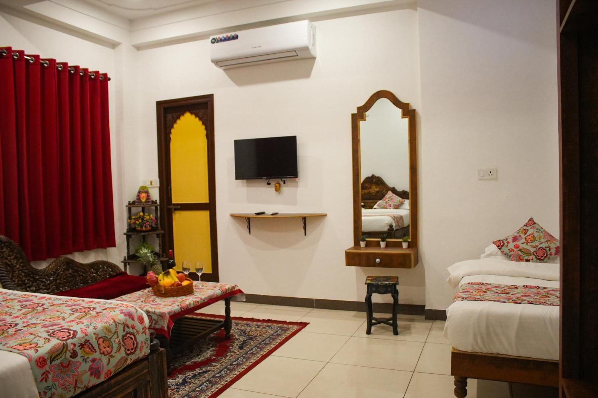 Petal Of Mewar - A Luxury Boutique Hotel Udaipur Eksteriør billede